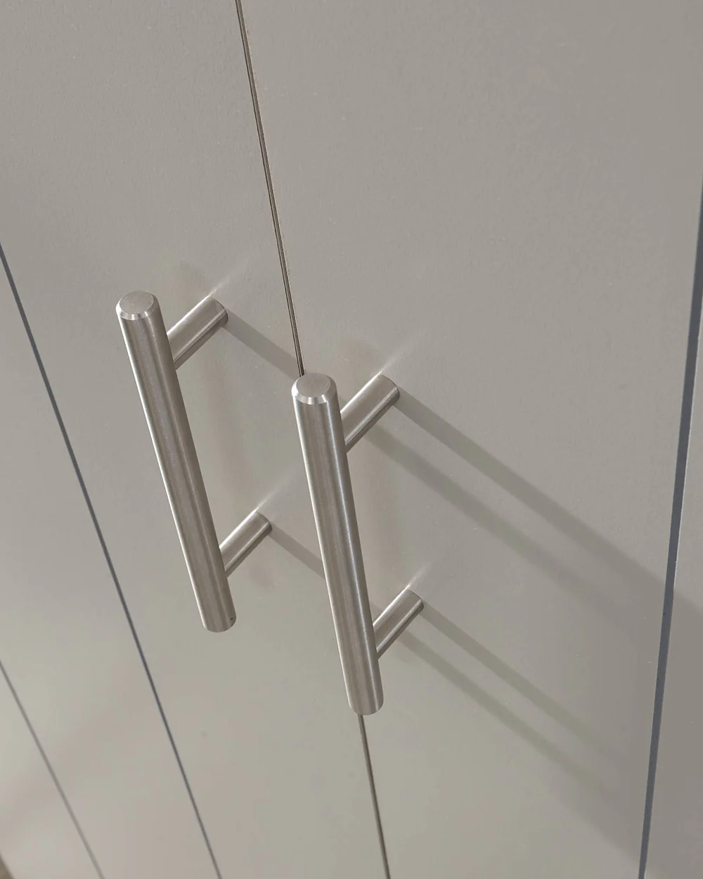 Kendal 2 Door Wardrobe with 1 Drawer Grey - Image 11
