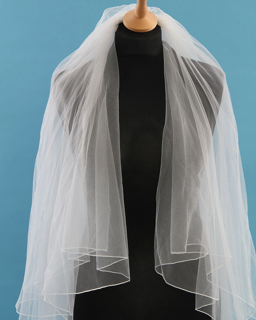 Cathedral Wedding Veil Lacy Floral Motif - Image 5
