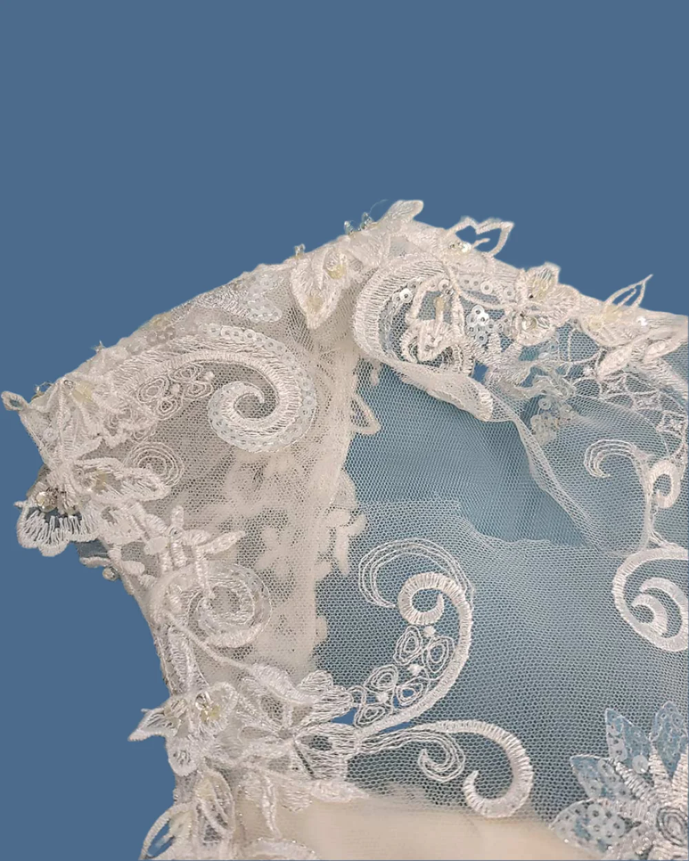 Charlotte Balbier White Fitted Fish Tail Illusion Wedding Dress Size 6 - Image 14