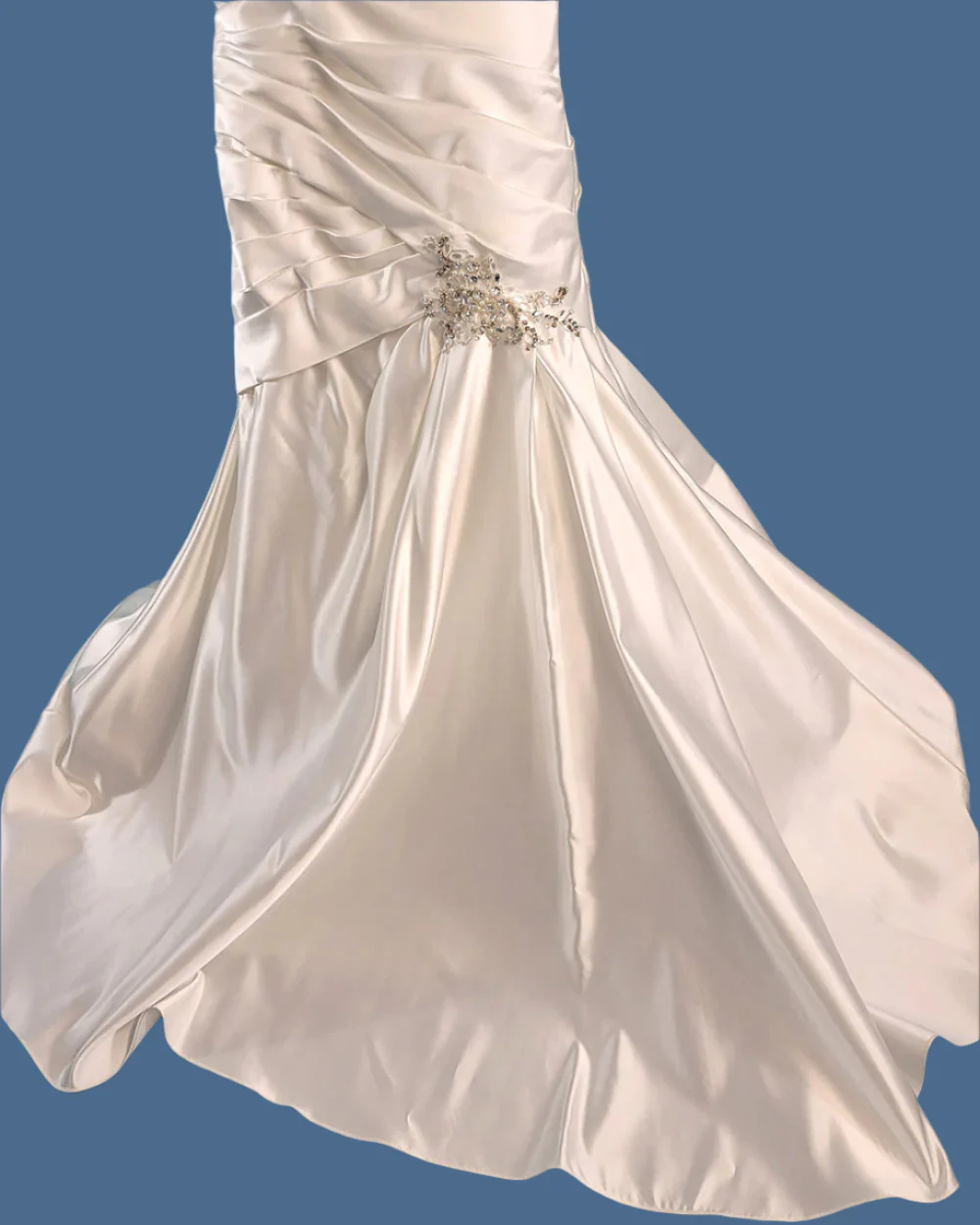 Ivory Fitted Bodice Wedding Dress Size 10 - Image 6