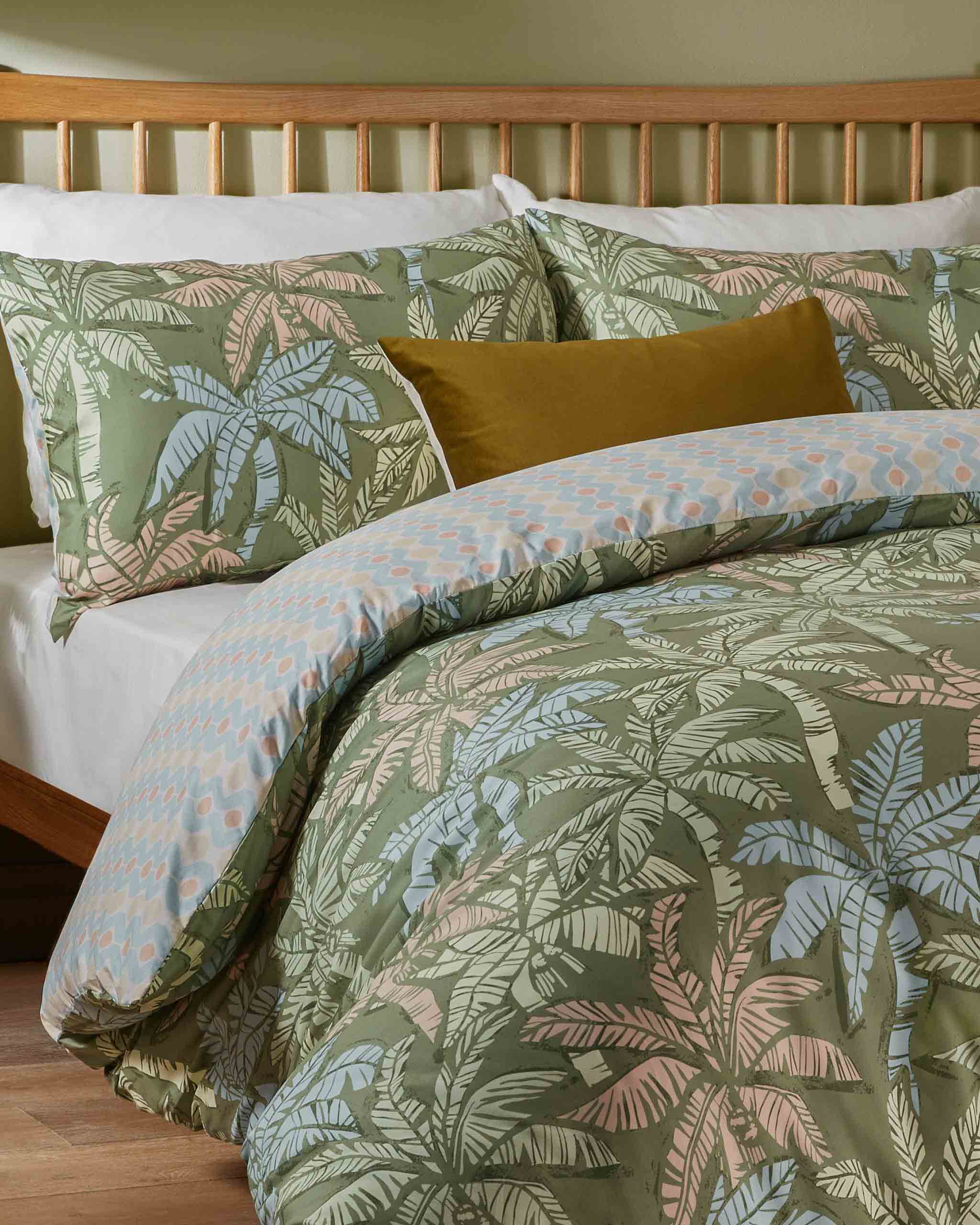 Kentia Soft Touch Duvet Set Single Double King Palm Green - Image 3