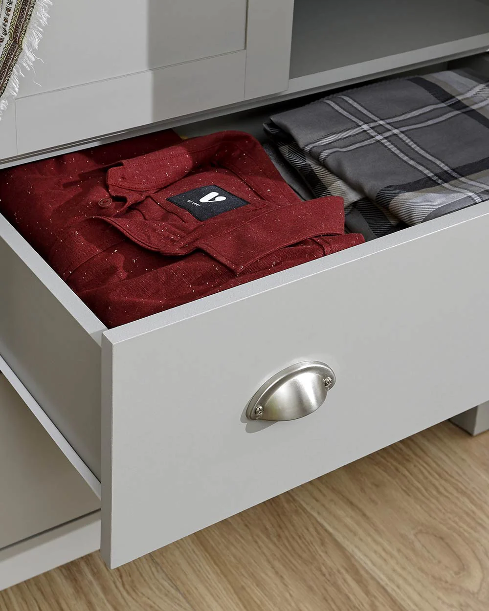 Lancaster 2 Door 2 Drawer Wardrobe Grey - Image 7
