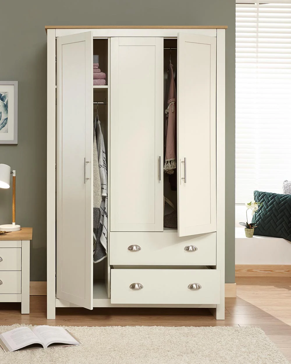 Lancaster 3 Door 2 Drawer Wardrobe Cream - Image 3