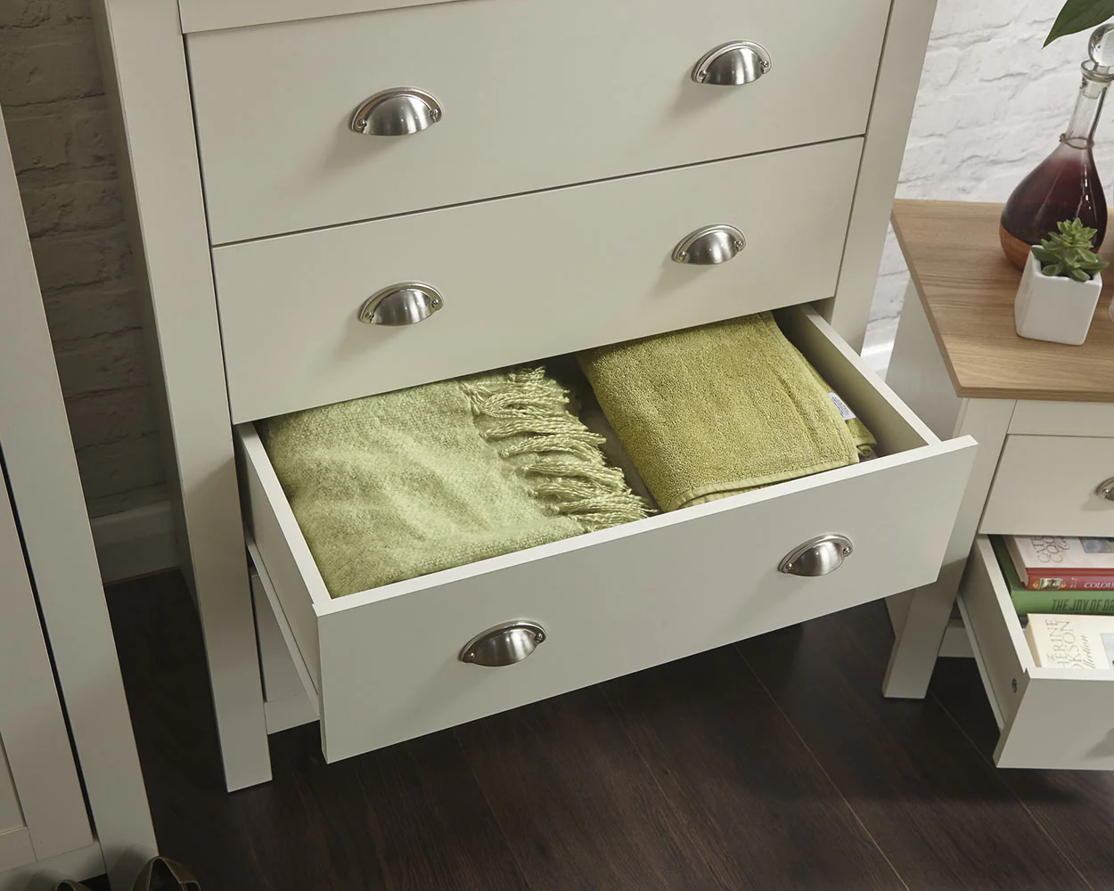 Lancaster 3 Piece Bedroom Furniture Set Cream - Image 12