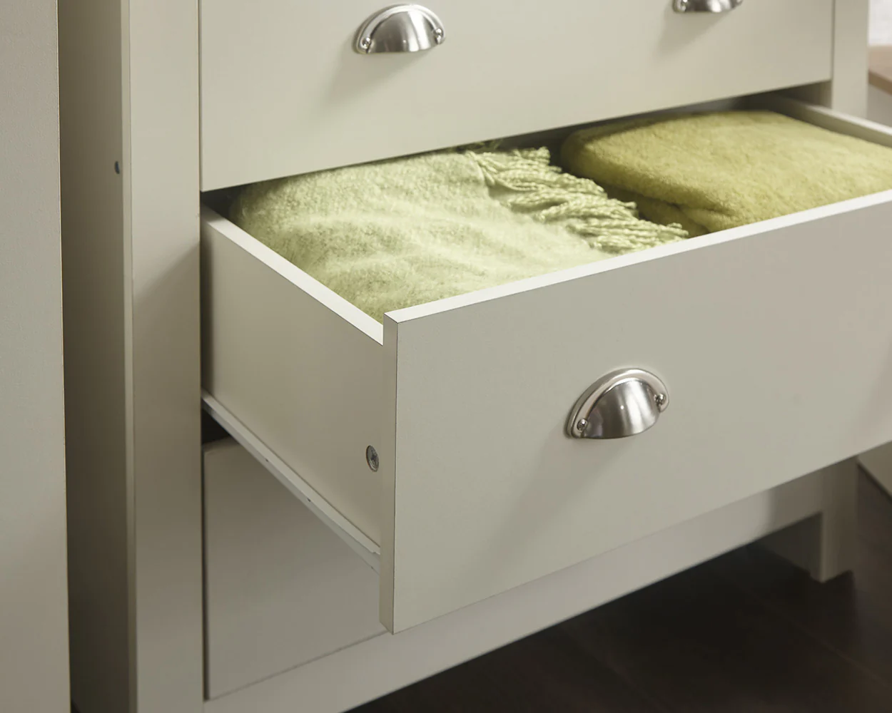 Lancaster 3 Piece Bedroom Furniture Set Cream - Image 9