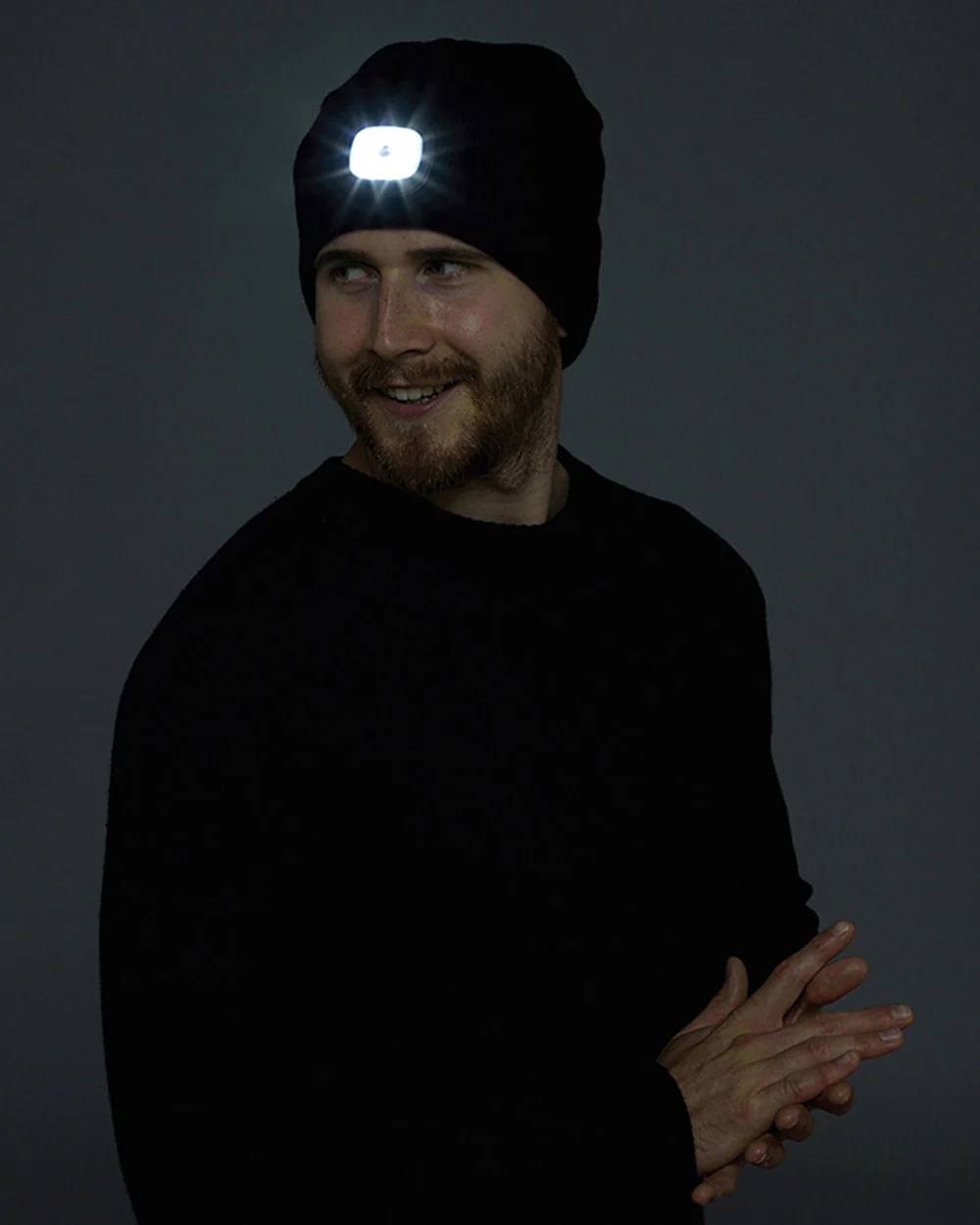 LED Beanie Hat Black Light Up Head Torch - Image 3