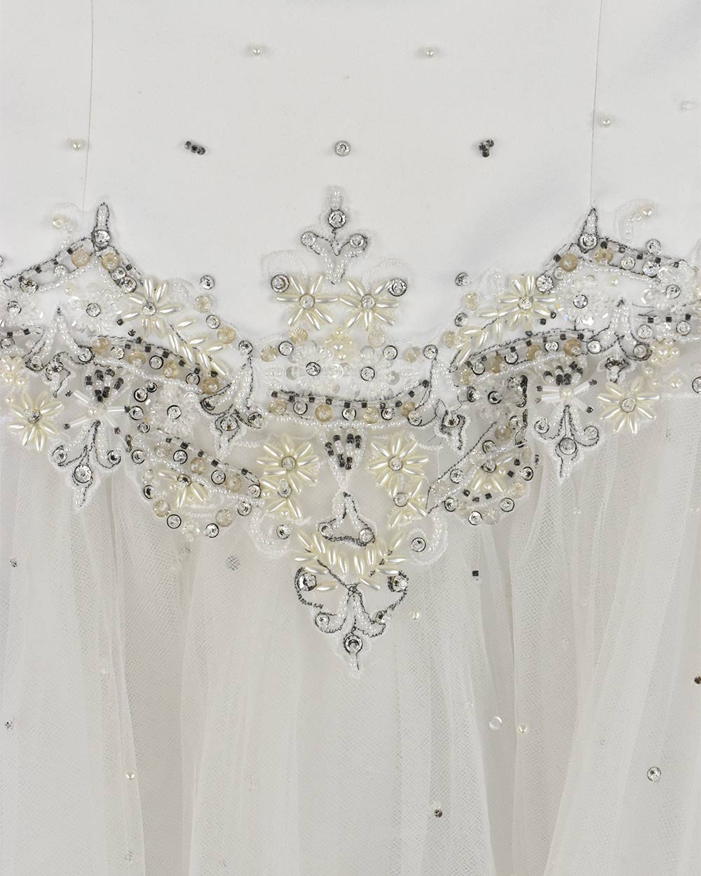 Mori Lee White Princess Wedding Dress Size 6 - Image 6