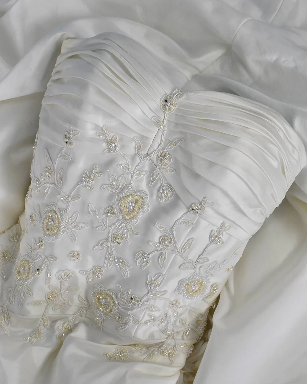 Orient Corp Ivory A Line Strapless Wedding Dress Size 12