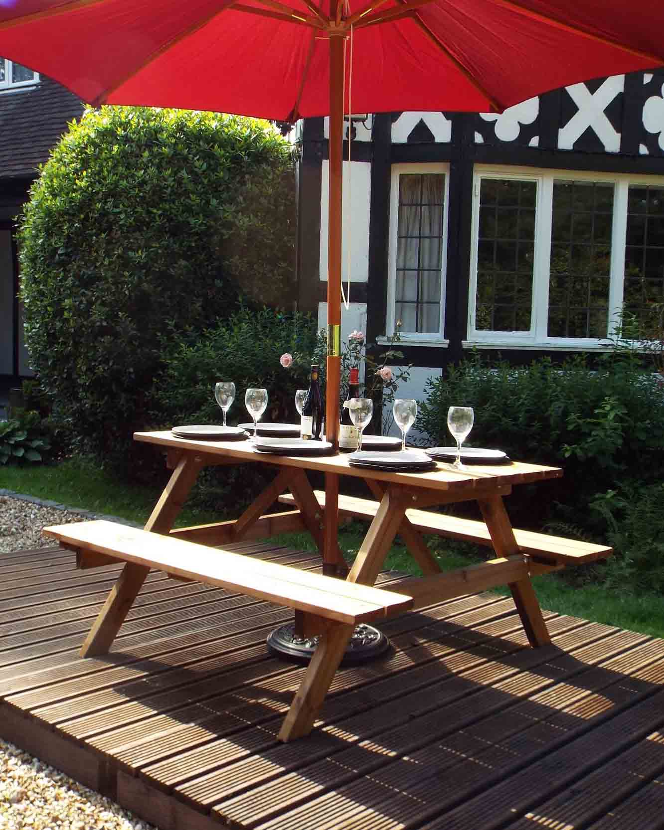 Charles Taylor Six Seater Solid Wood Picnic Table GS11 - Image 3