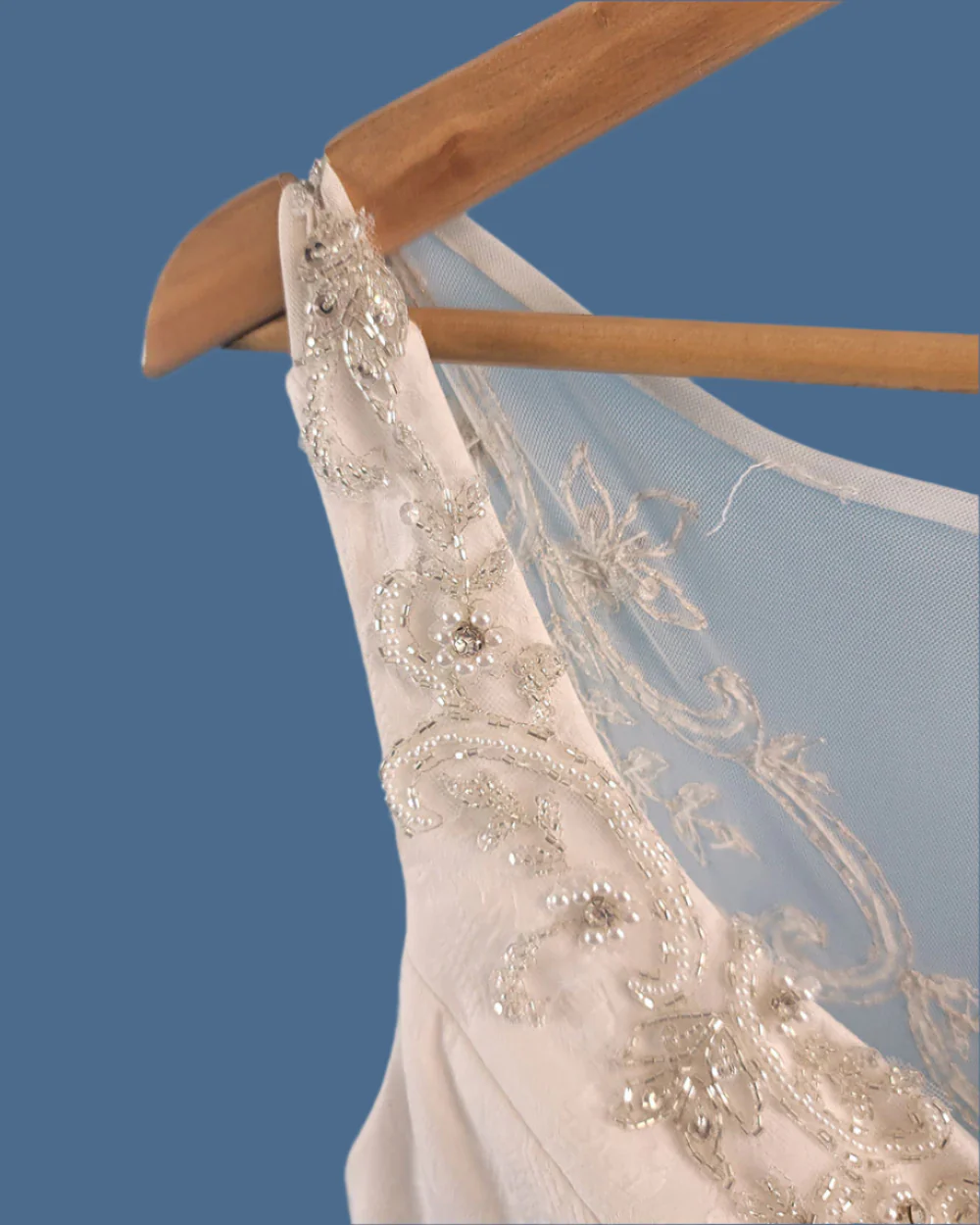 White Fish Tail Illusion Wedding Dress Size 10 - Image 4